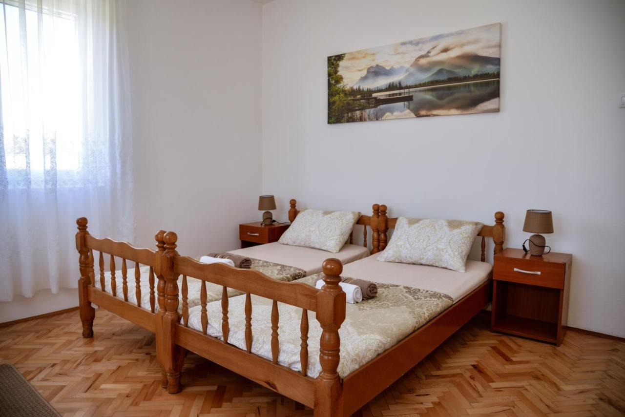 Apartment Nikola Kotor Bagian luar foto