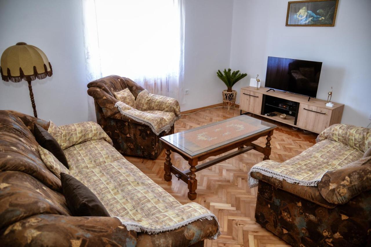 Apartment Nikola Kotor Bagian luar foto